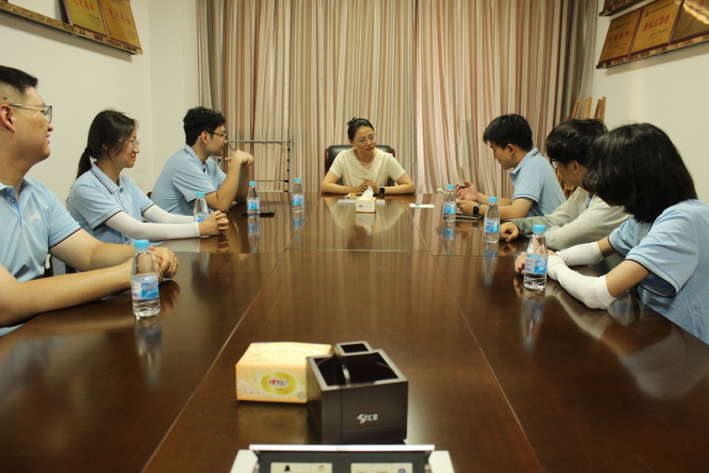 合肥工业大学学子“三下乡”实践团队赴郎溪调研傩文化非遗传承