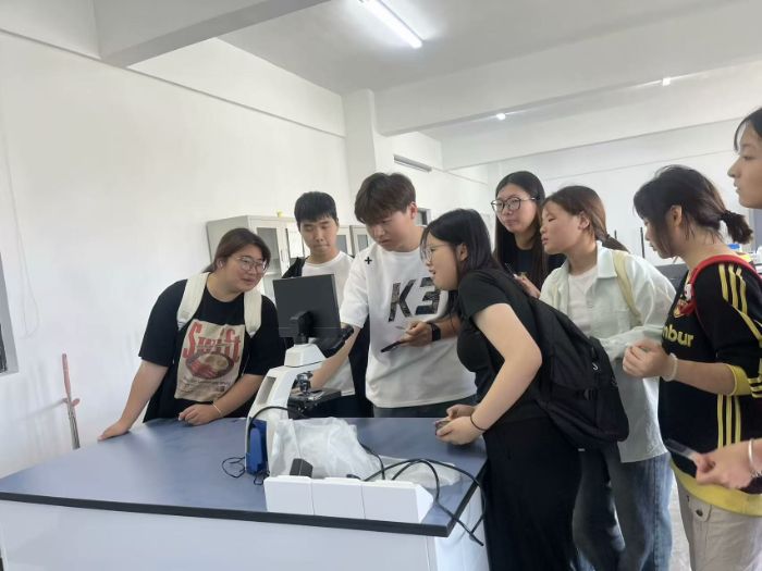 从课堂到田野：池州职业技术学院“00后”新农人的科技助农路