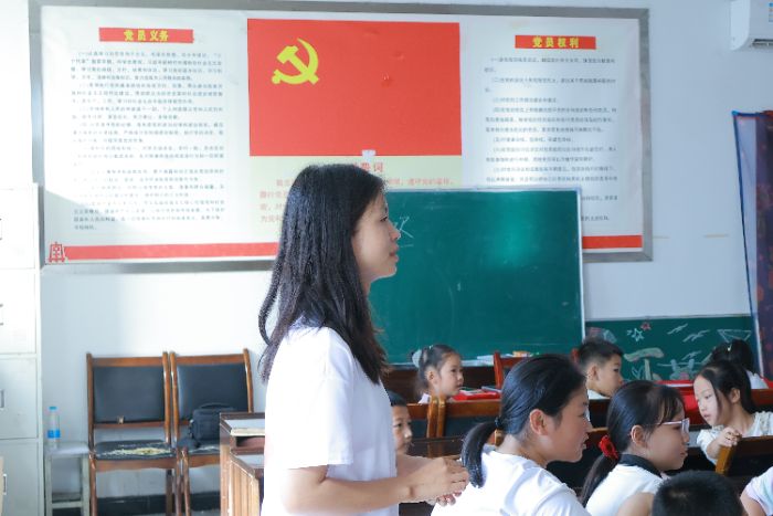 陈台村实践队 多元课程播撒希望，深入调研绘就乡村教育图景