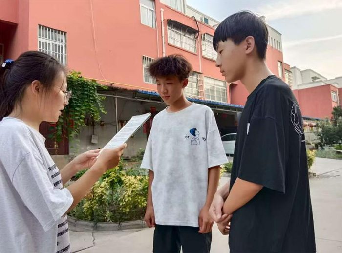 趣味互动学防诈，守护乡村“钱袋子”