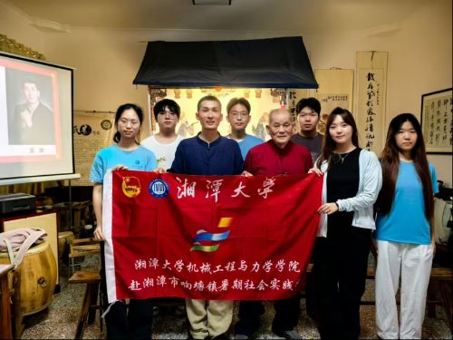 六月六晒影日访升平轩：湘潭纸影两代传承人的坚守与探索