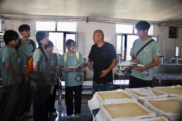 农学院“赤帜领航兴荣邑，青衿聚力富农乡”实践服务团赴荣成开展社会实践