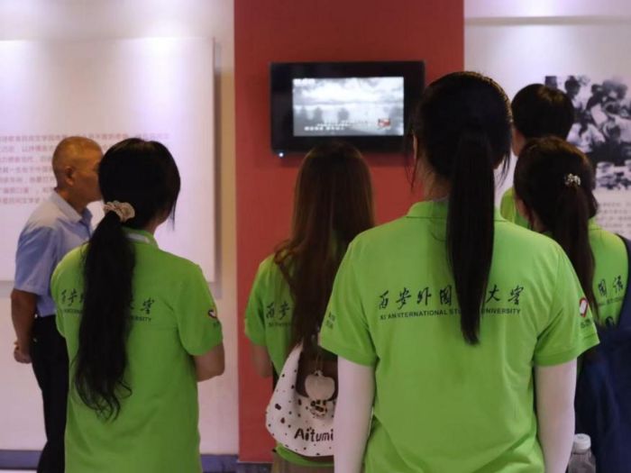 西外学子三下乡：让泥土里的文字绽放馥郁芬芳