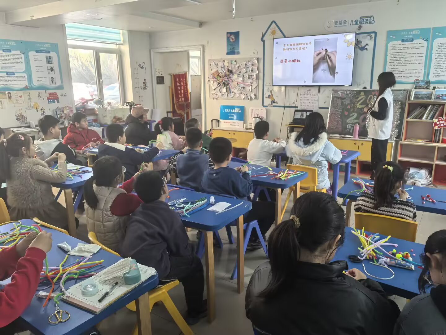 “山海春芳”启新程：山大支教团走进荣成，与孩子们共启寒假之旅