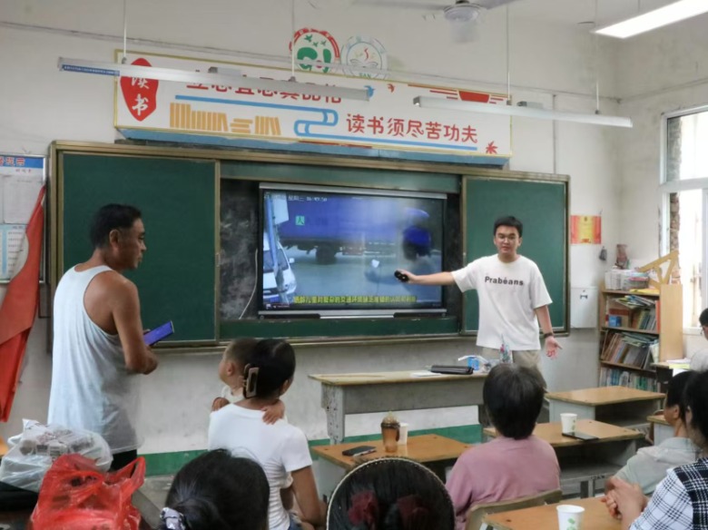 青春逐梦乡土，同心共筑振兴