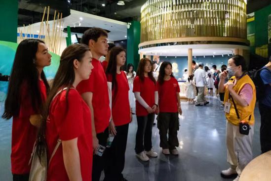 三下乡|“种果青年”中国精神宣讲暑期社会实践团走进隆平水稻博物馆宣讲中国精神