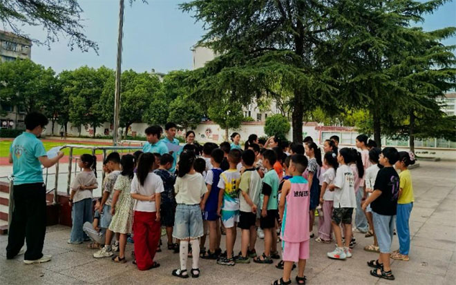 武汉晴川学院“鲁班星火”志愿服务团：强化“五育”教育，以体育强身健体，引