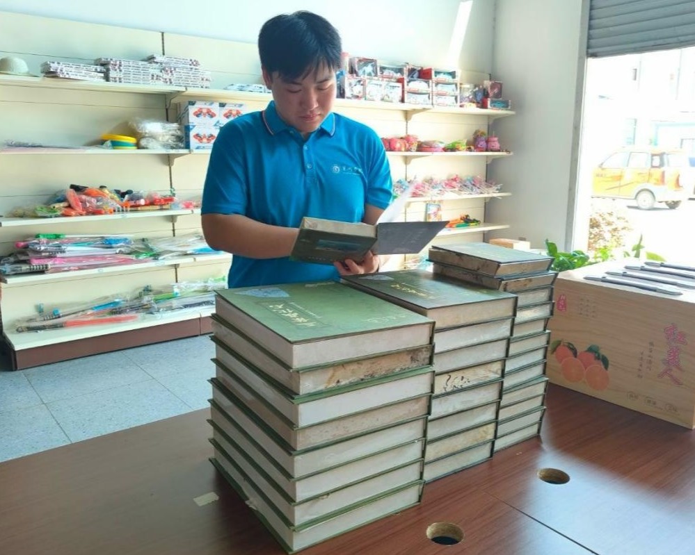 巢湖学院赴同大镇及王家坝“智汇农业，数联乡村”智慧农业发展调研团——参观同大镇马河村小满稻梦空间实践基地活动