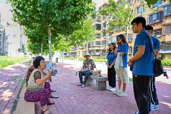能源先锋实践队赴张大里社区进行能源普及宣讲