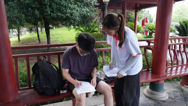 湖南一师学子开展湘乡方言调研：聚焦代际传承，探寻保护新机