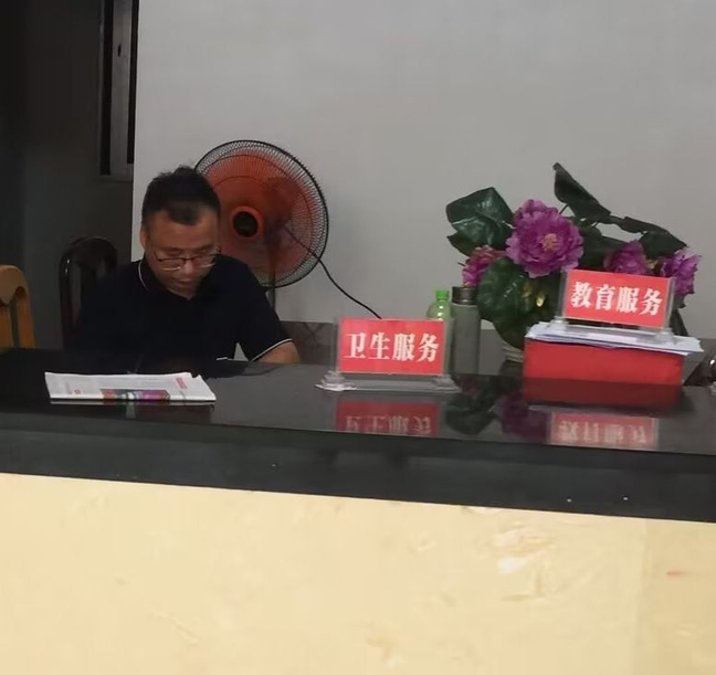 振兴路上的“青”力量——黄关村