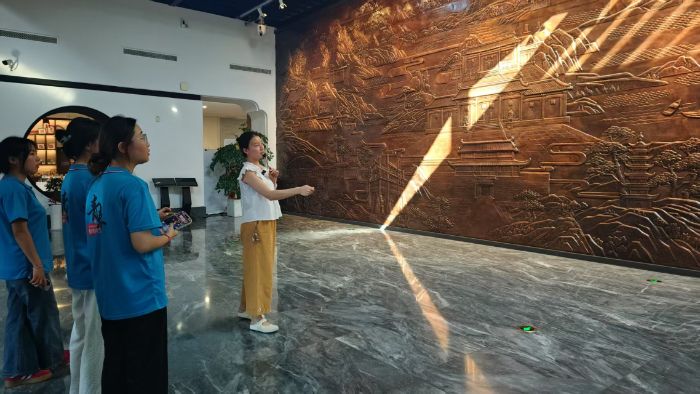 巢湖学院学子走进安徽徽州历史博物馆 寻访徽州文化印记