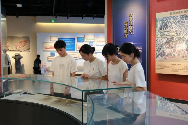 探船政绿韵，护河湖清波|福建商学院外国语学院暑期“河小禹”社会实践队