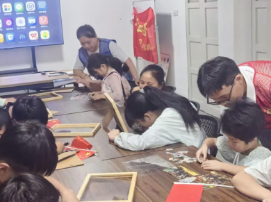 浮云游子情系东风村，留守儿童暑期实践共绘家国蓝图