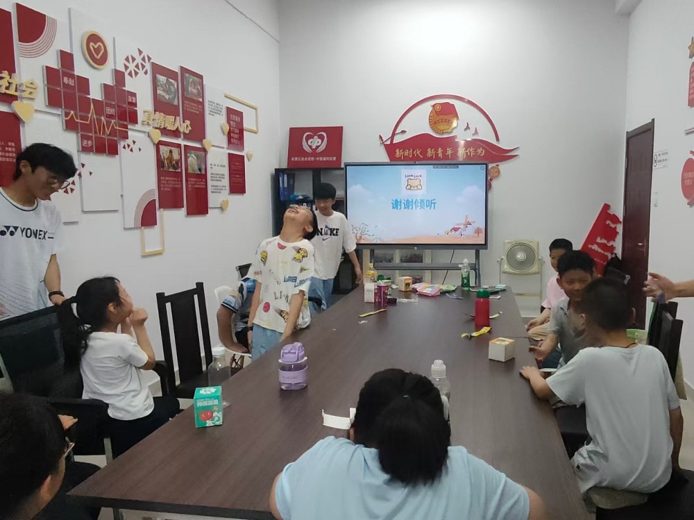 四维课堂与红色教育的交响乐章