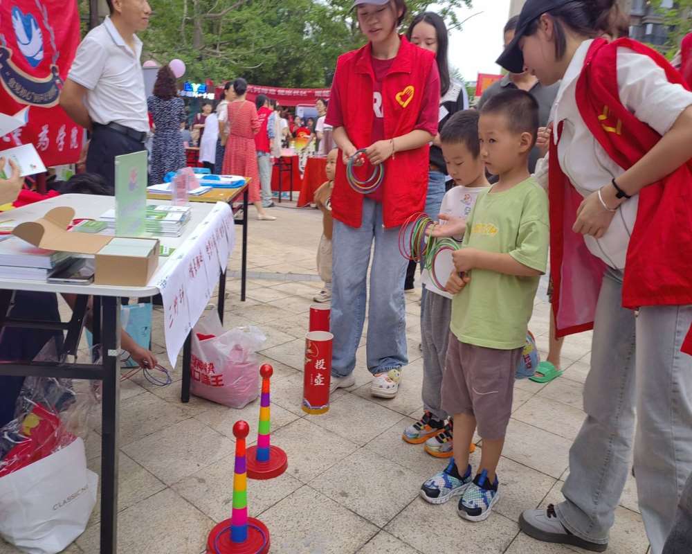 科普心理知识，走进社区