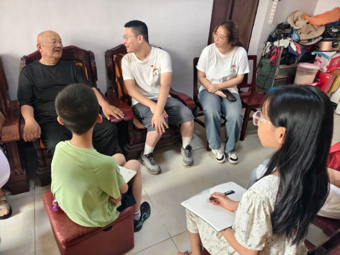 聆听历史之声，耕种希望之野