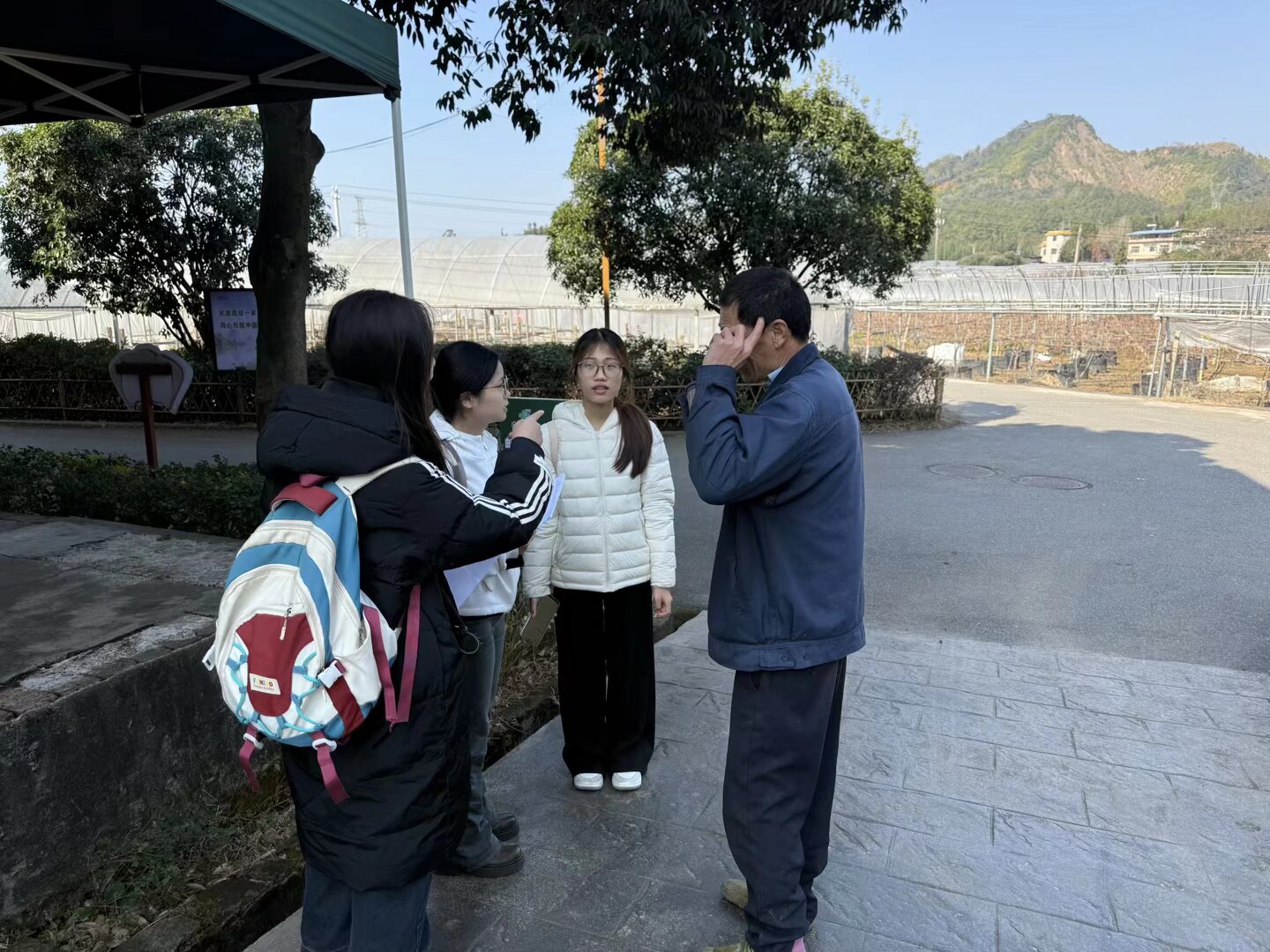 桂北葡园寻新机 青春助力乡村兴