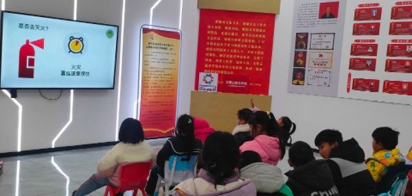 红心研墨，义教活动在贵州绽放光彩