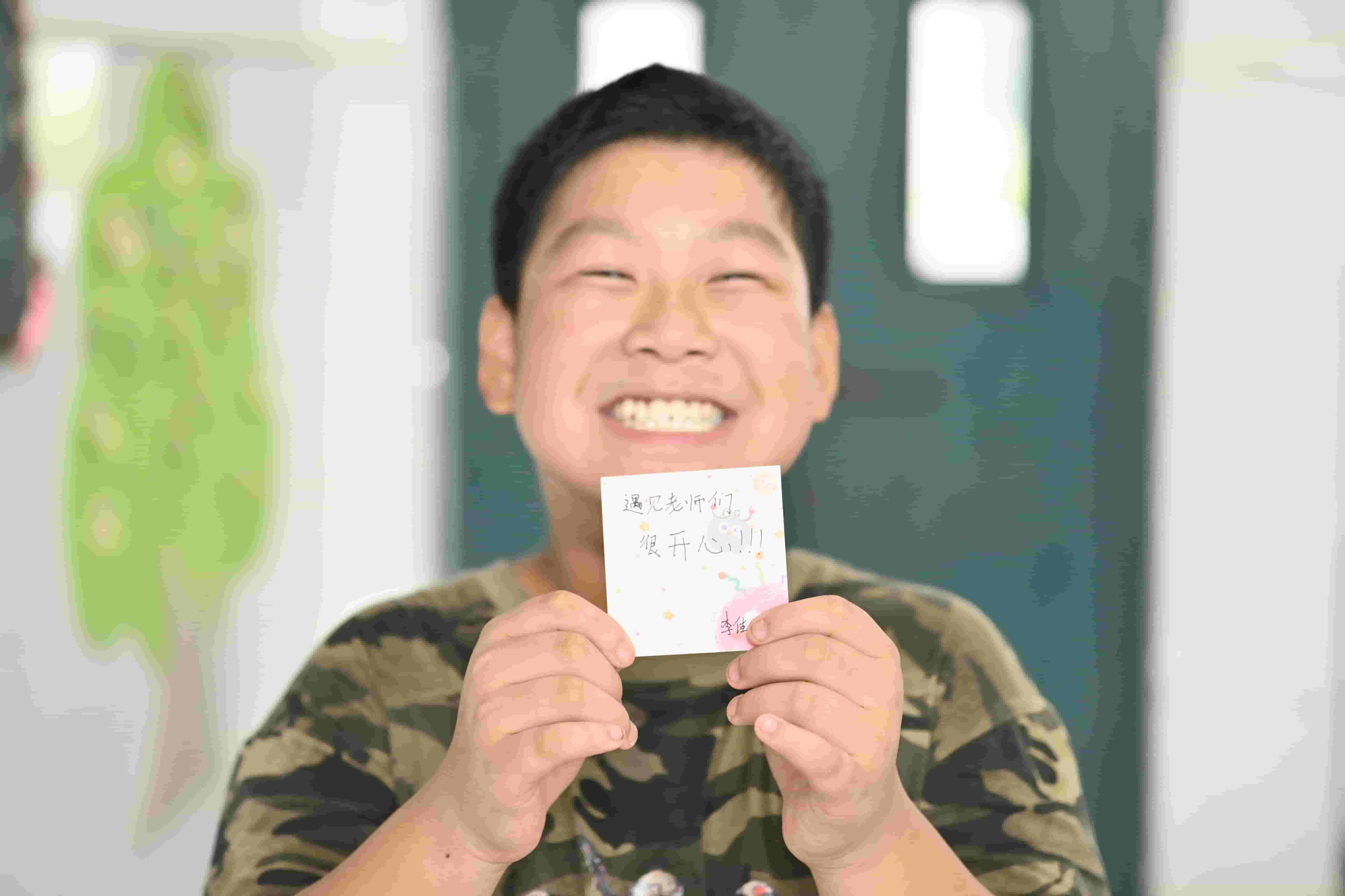 童心向阳·微光成炬——“雏鹰”小队用爱点亮心灵成长路