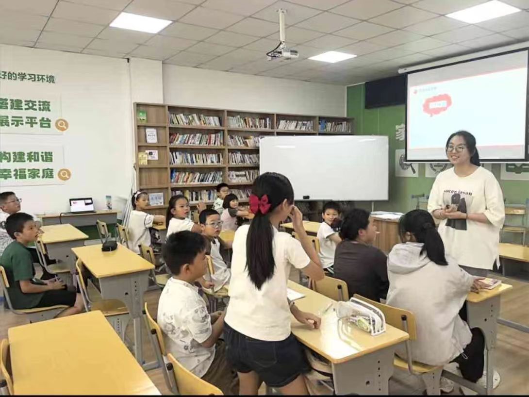南师泰院实践队扎根如皋社区 暑期活动书写青春育人篇章