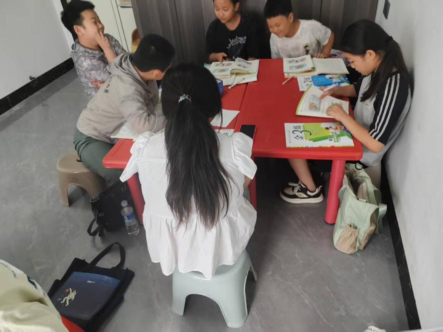 田埂上的教育：一场向真而行的探索
