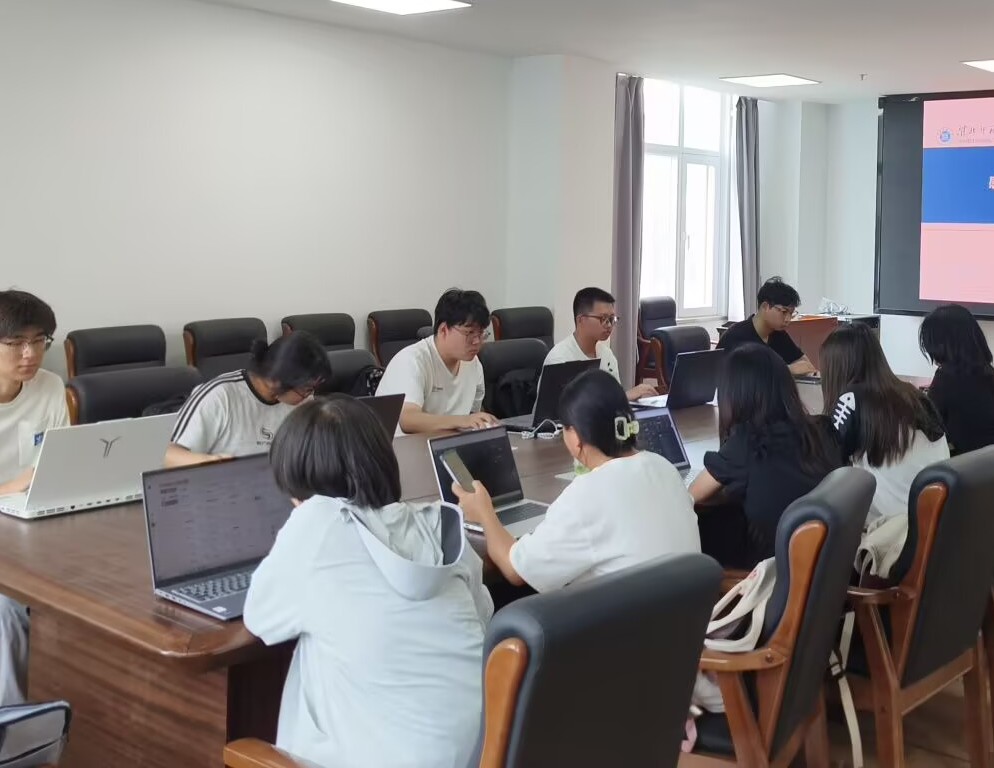 网络安全兴趣实践小组开展“三下乡”集训活动
