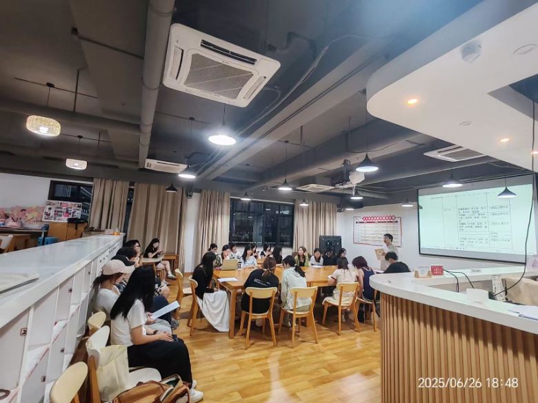 信息干预探新路，医保参保启新程—— 浙商大学子深耕社区调研惠民保险参保路径