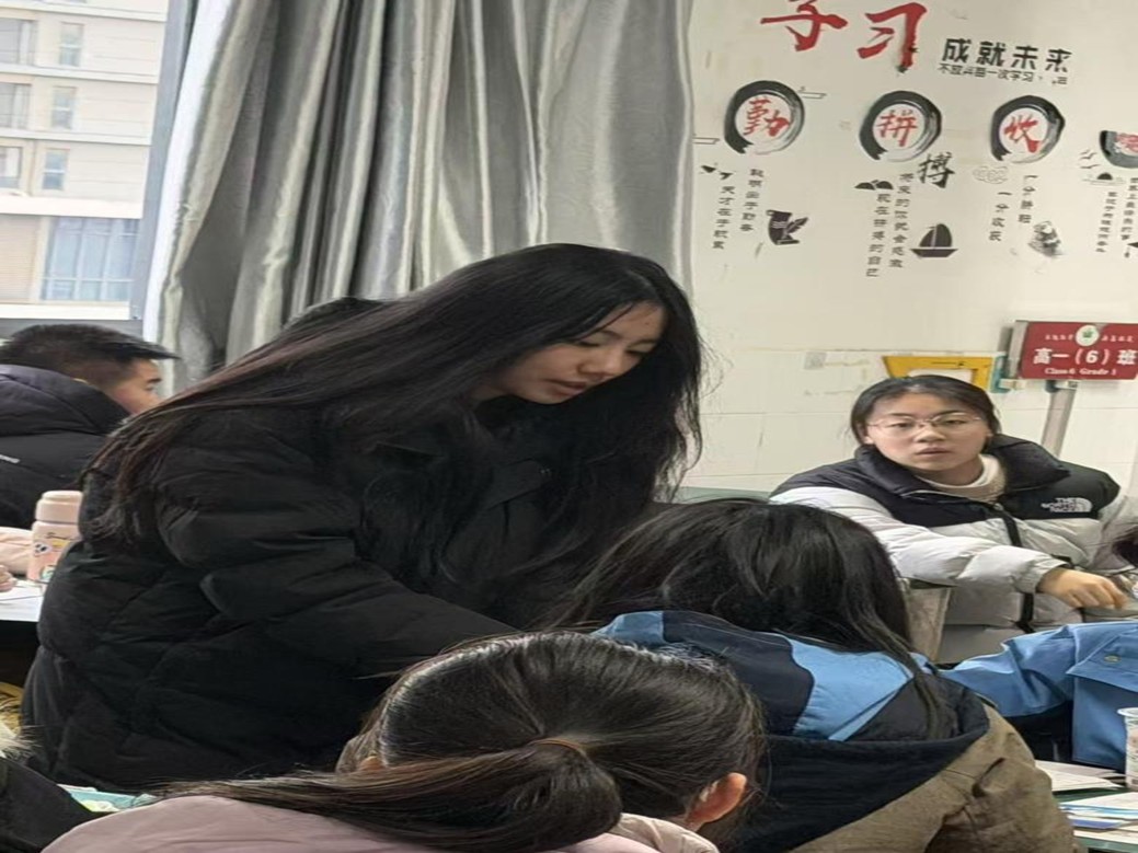 山东大学（威海）学子回访南昌市母校，以青春分享助力学子逐梦