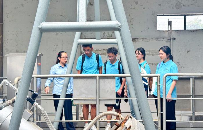 低碳筑梦，童心同行 ——河海大学六盘水爱绿护水环保科普调研小分队开展低碳科普与生态实践