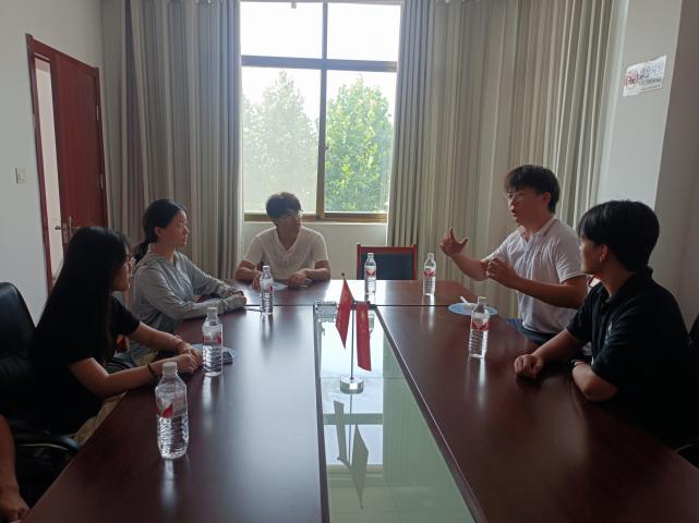 守护童心，同长大:巢湖学院学子为同大镇儿童带来多彩暑期课堂