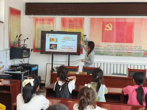 汗引书声，湖映心灯——山东大学“卫梦山音”支教调研队的夏日乡村行