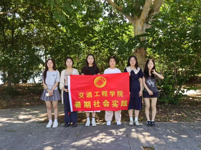 南京工程学院天印白鹭团队：融产学研资源 助科普惠民青春行