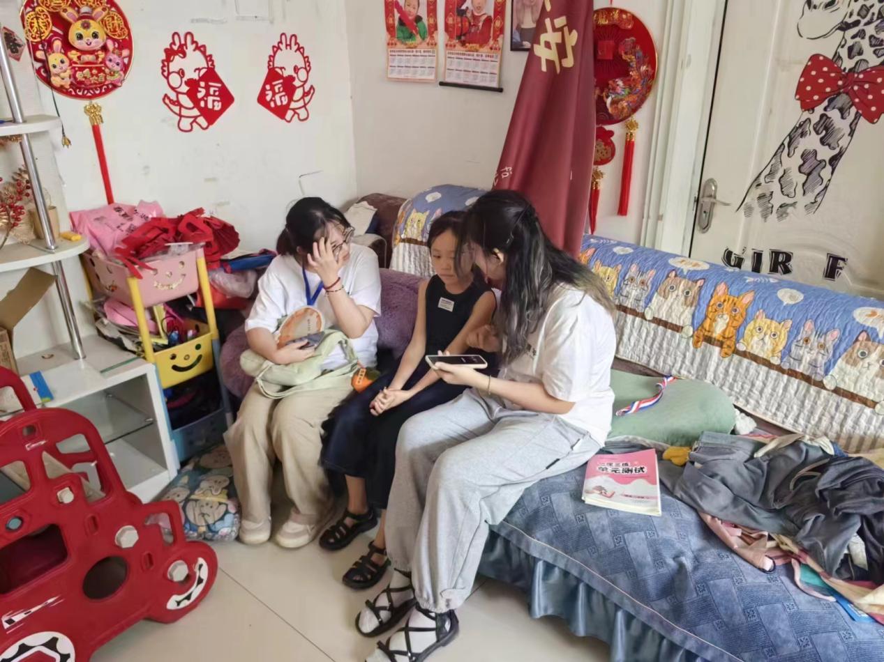 脚踏实地：走访村中人