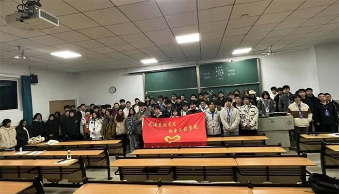 机电工程学院青年志愿者协会第三次大例会圆满结束