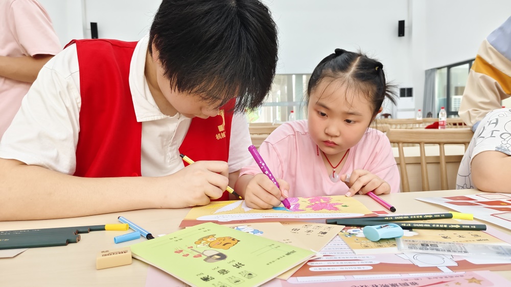 春风化雨育英才，智苗计划助梦翔