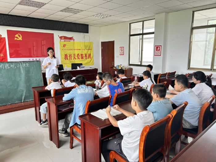 刘墩村暑托班——红色教育启智，趣味拓展添彩，青春力量护航成长