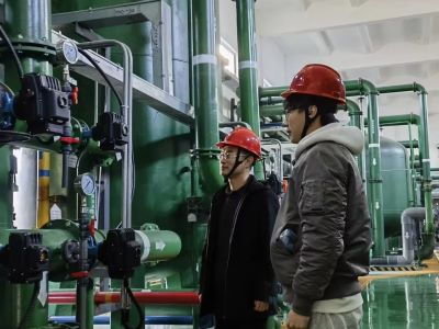 “锋光电刃”调研团成功完成寒假调研任务