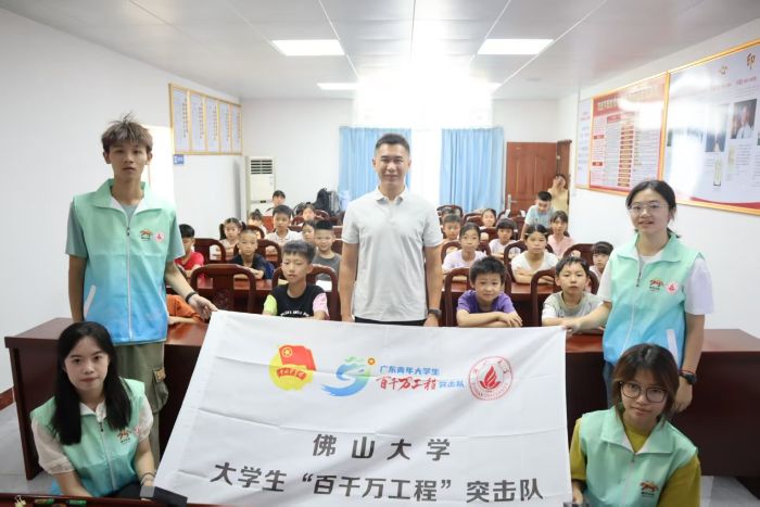 义教结营情犹在，青春家访助成长