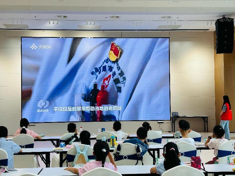 晨光启智，笑语学趣